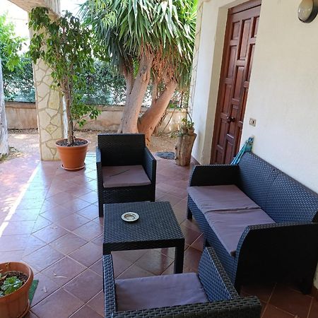 Villa Casa In Giardino A Pochi Passi Dal Mare Palermo Exterior foto